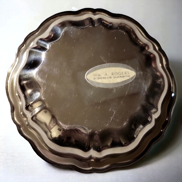 2 Vtg WM A. ROGERS Oneida Heavy Silver Plated Sauce Compote Bowls - Picture 3 of 7